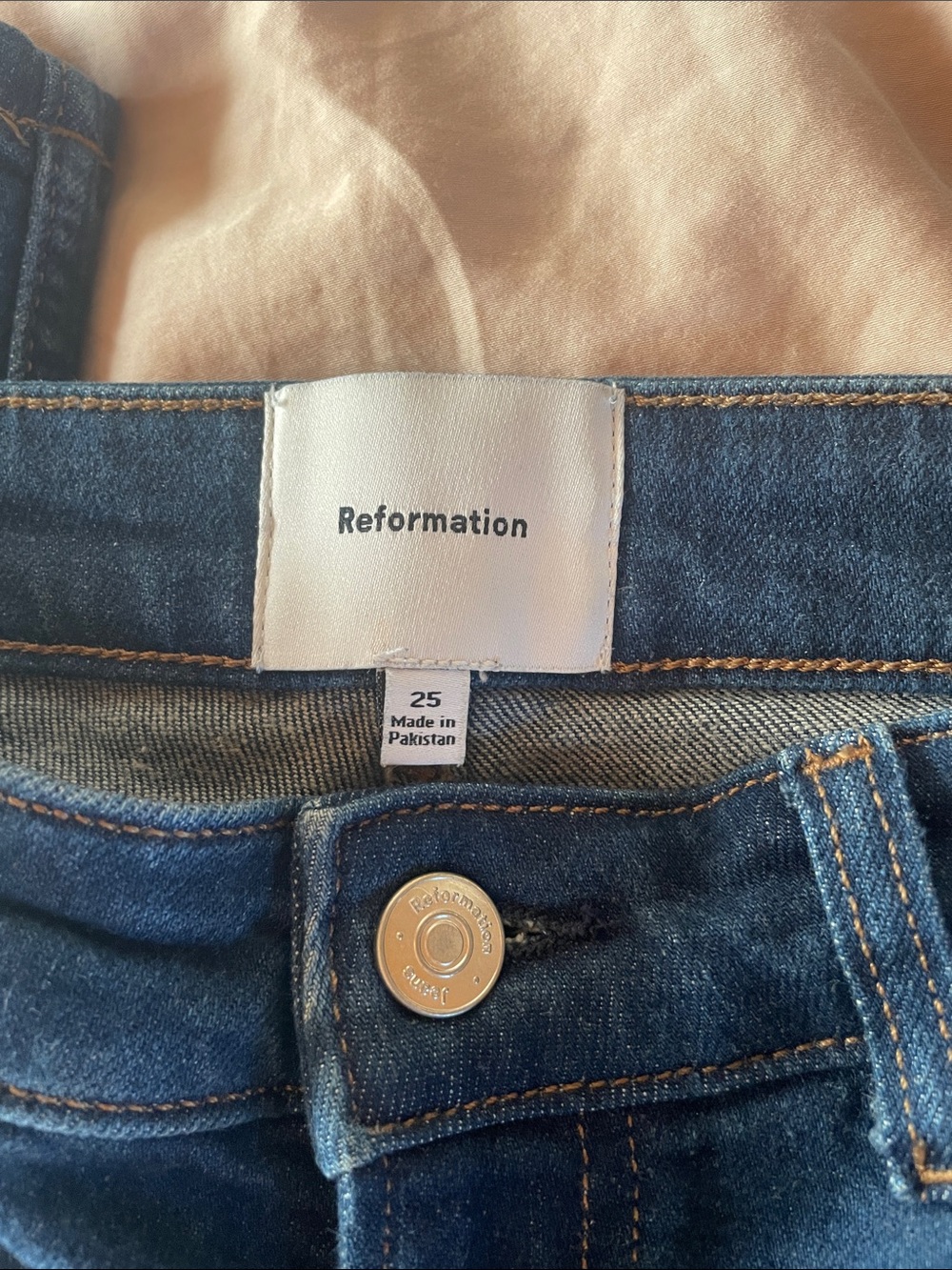 Reformation Elton Straight Leg Jeans - Picture 4 of 8